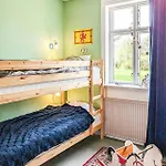 6 Bedroom Amazing In * Roslev