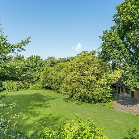 別荘 5 Bedroom Gorgeous Home In Roslev *