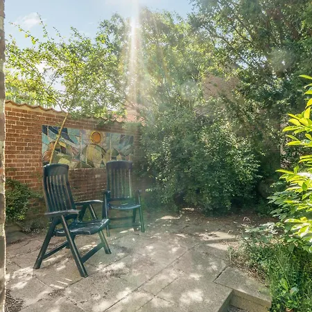 Holiday home 6 Bedroom Amazing In